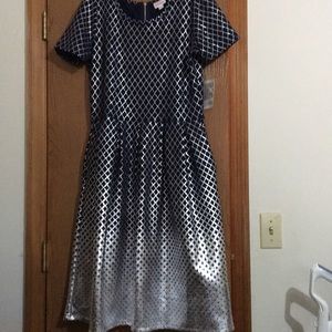 Lularoe elegant Amelia size large NWT